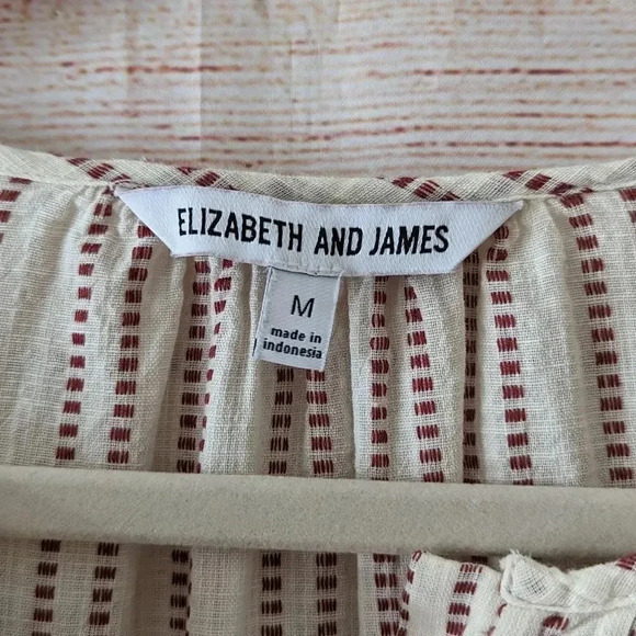 Elizabeth & James Size Medium Peasant Blouse Ivory Red Boho Ruffle Pintuck Top - Picture 8 of 12